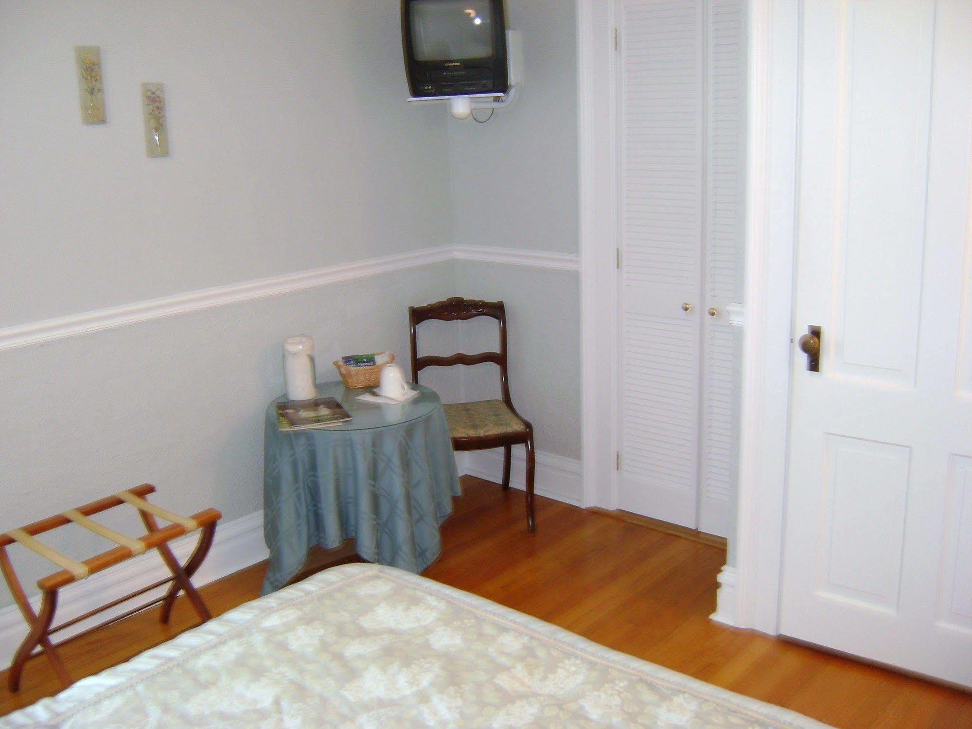 Four Creeks Bed & Breakfast Girard Exterior foto